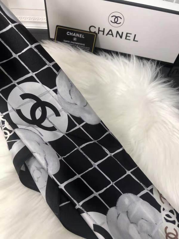 Chanel silk scarf 53X53cm E07 (17)